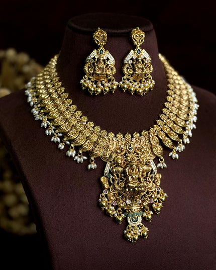 Antique Neck Set 110764