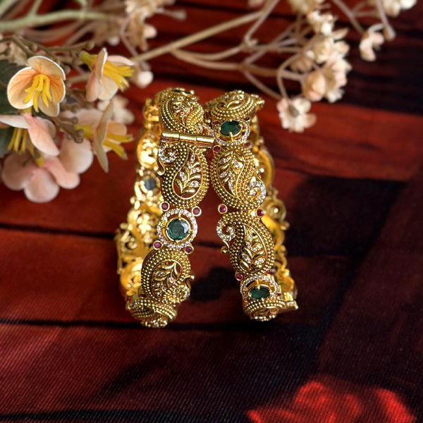 Antique Bangles  110767