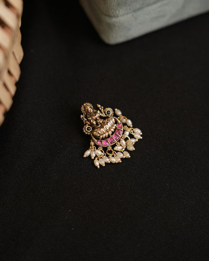 Antique Pendant 110857
