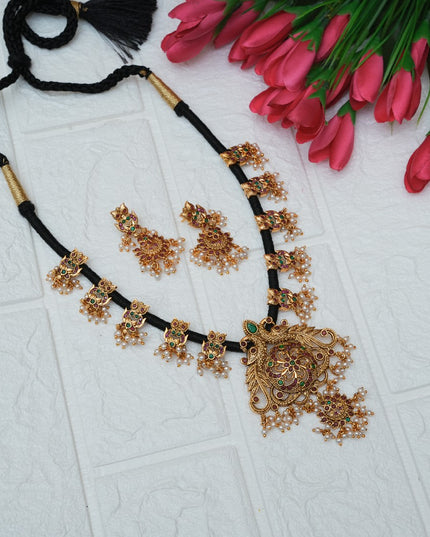 Black Thread NeckSet  112282