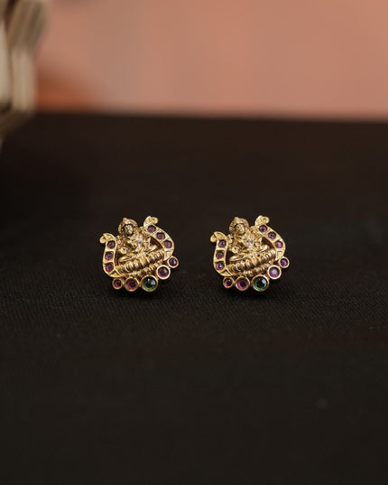 Antique Earrings 110816