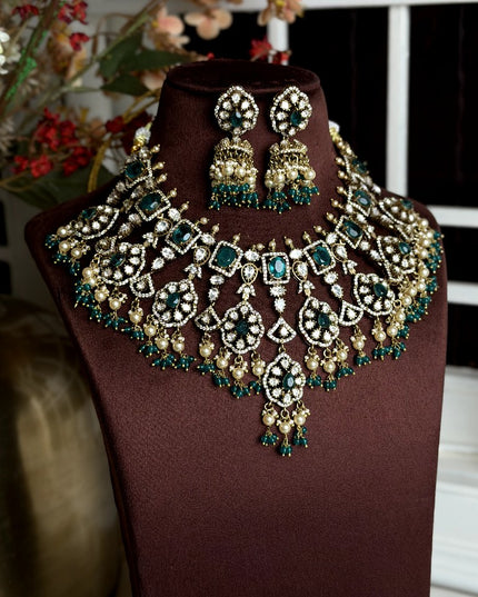 Victorian Neck Set 110181