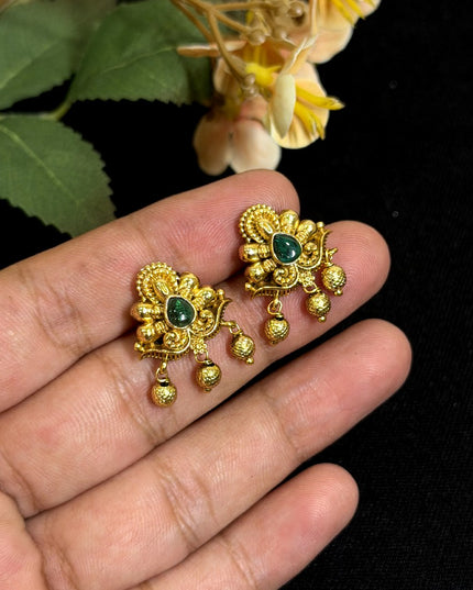 EARRINGS 110628