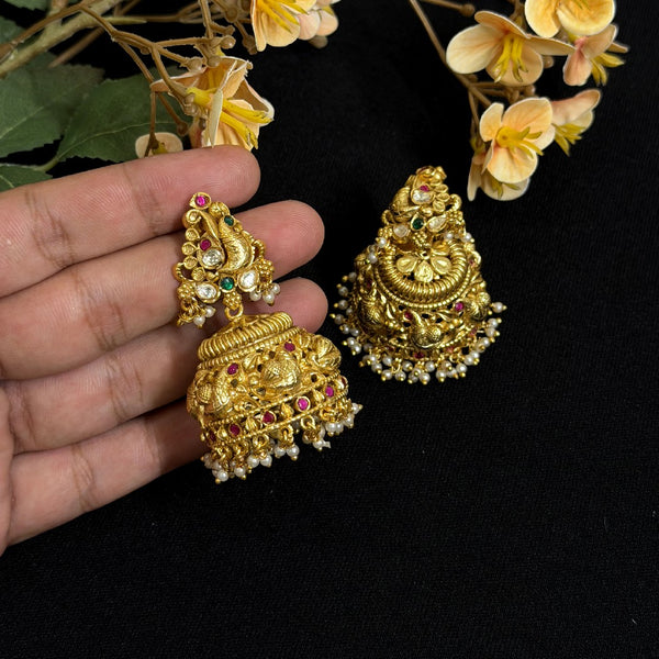 Antique Earrings 110699