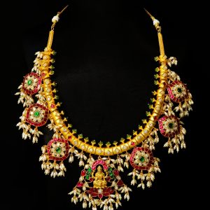 KUNDAN NECK SET