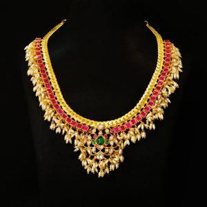 KUNDAN NECK SET